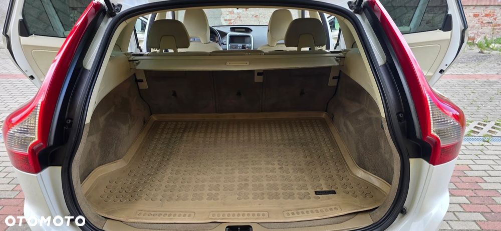 Volvo XC 60 D3 Kinetic - 10