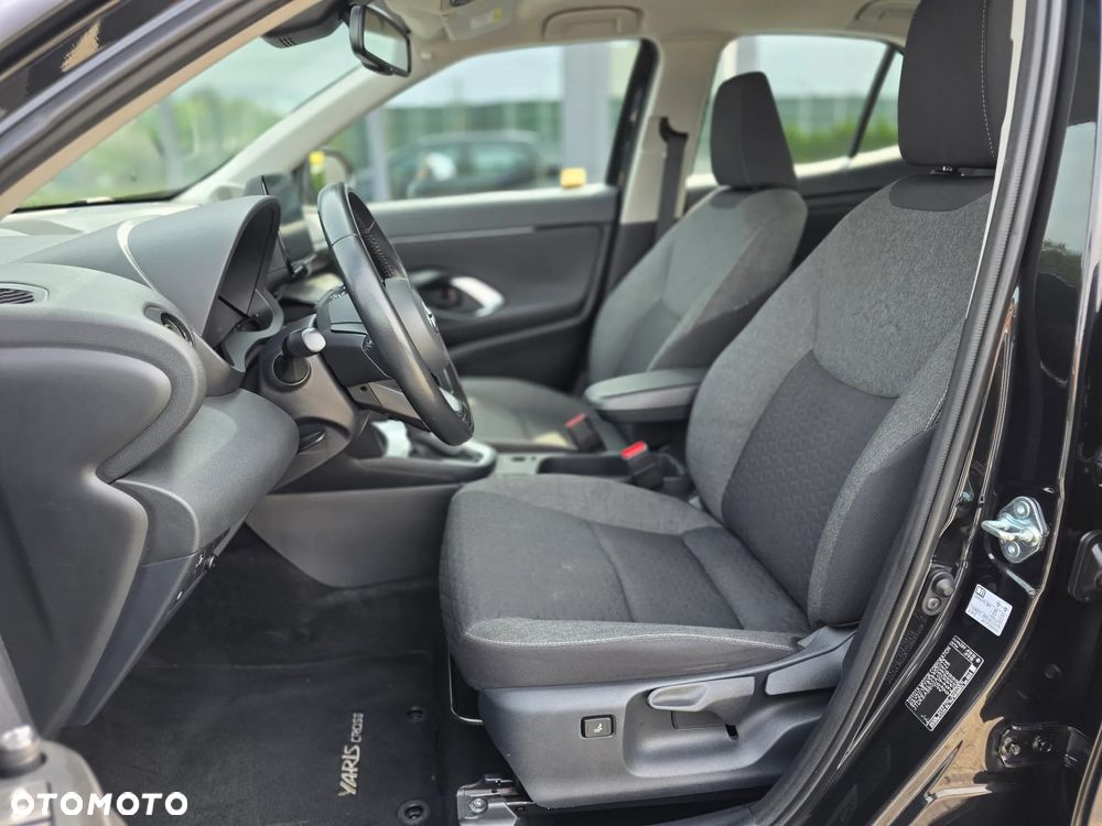 Toyota Yaris Cross Hybrid 1.5 Comfort - 26