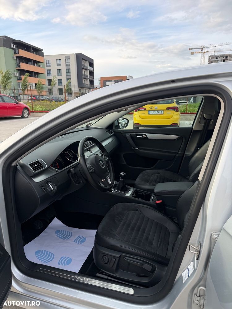 Volkswagen Passat 1.8 TSI Exclusive - 9