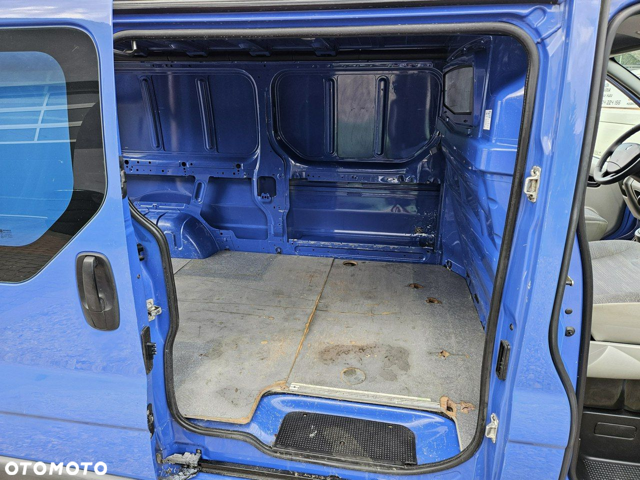 Renault Trafic - 13