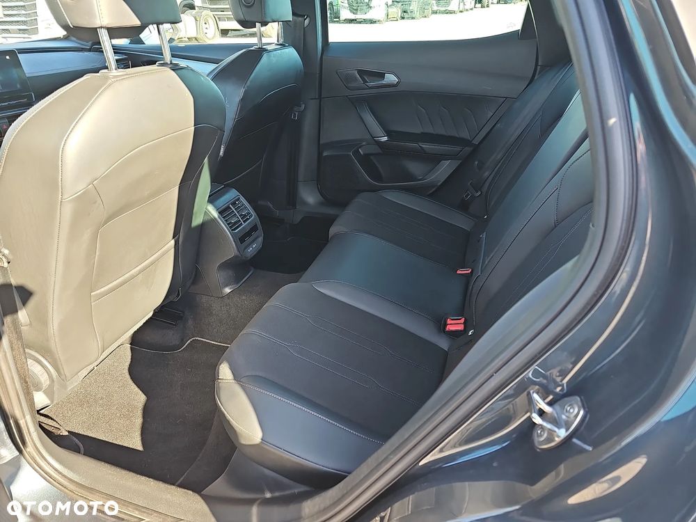 Cupra Formentor 1.5 TSI DSG - 25