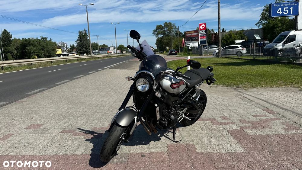 Yamaha XSR - 4