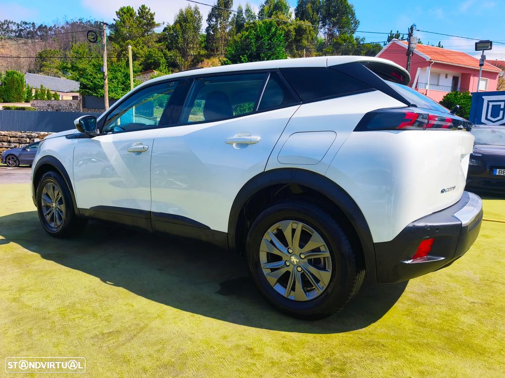 Peugeot e-2008 50 kWh Active - 2