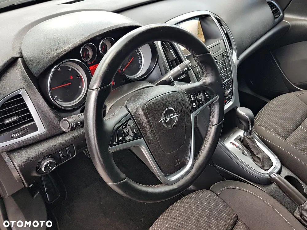 Opel Astra 2.0 CDTI Automatik Exklusiv - 9