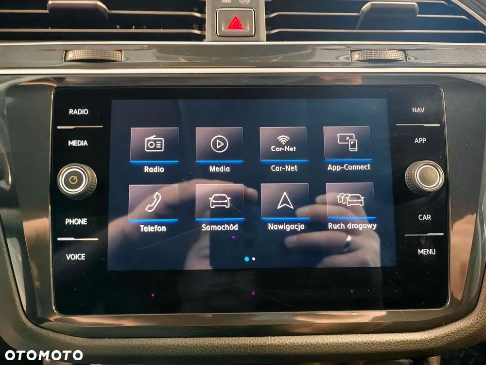 Volkswagen Tiguan 2.0 TDI BMT SCR Comfortline - 16