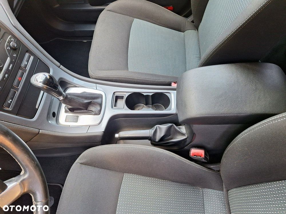 Ford Mondeo 2.0 TDCi Titanium - 28