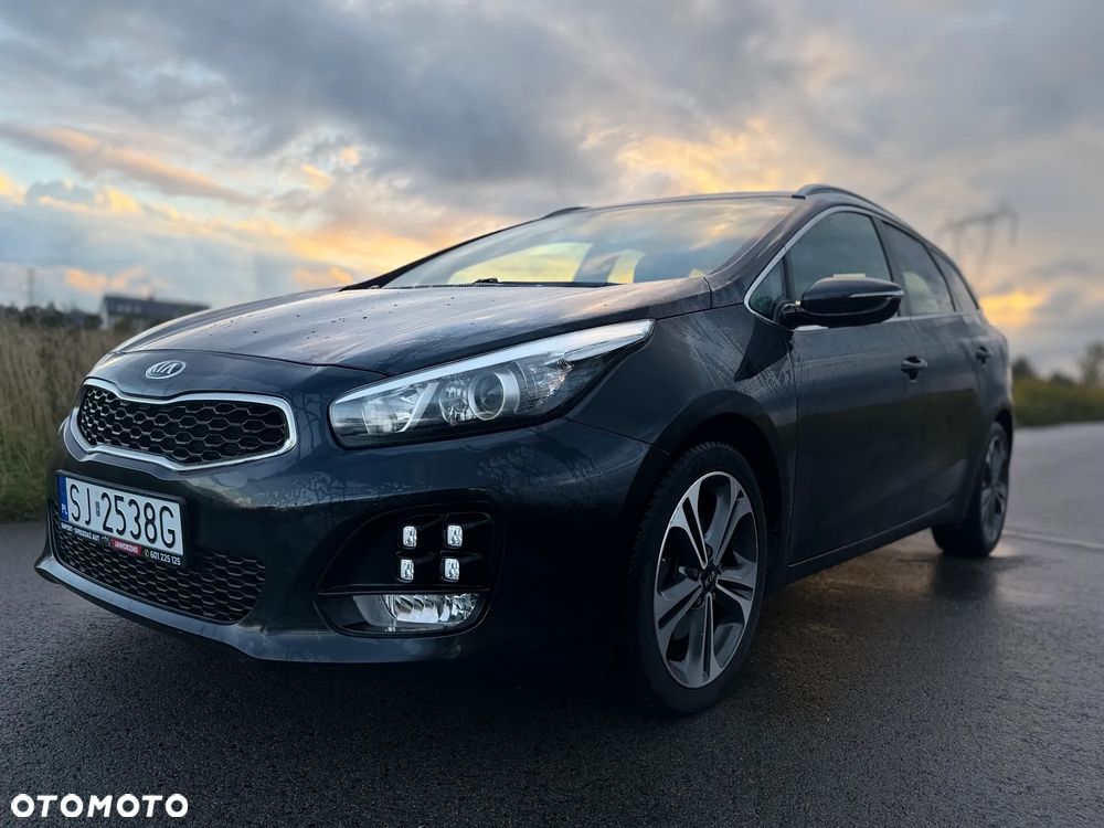 Kia Ceed 1.6 CRDi 136 DCT ISG GT Line - 39