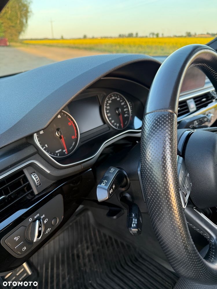 Audi A4 Avant 2.0 TDI S tronic quattro - 8