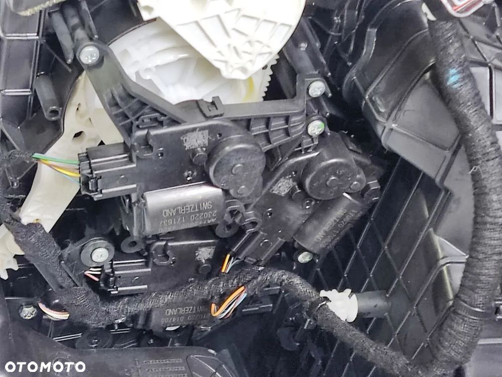 FORD EXPLORER 3.0 Phev od 2020r Nagrzewnica - 3