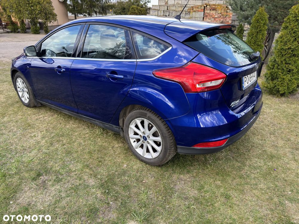 Ford Focus - 10