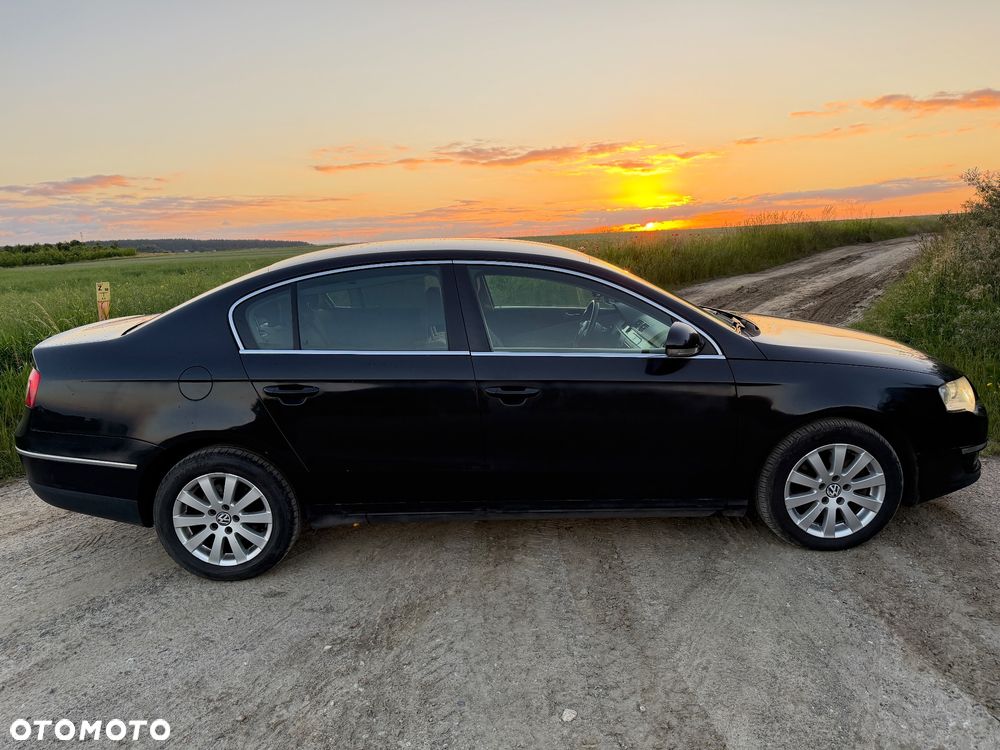 Volkswagen Passat 2.0 TDI DPF Comfortline - 7