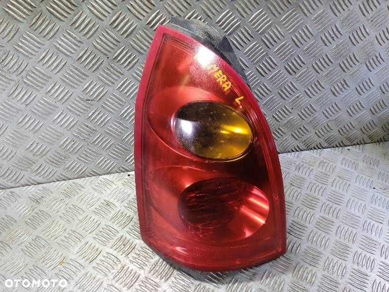 LAMPA LEWA TYLNA NISSAN PRIMERA P12 - 1