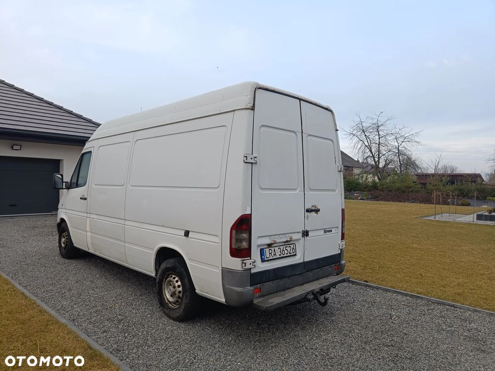 Mercedes-Benz Sprinter - 6