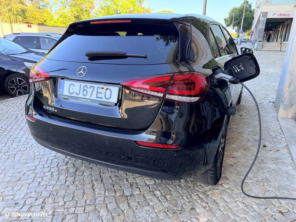 Mercedes-Benz A 250 e Style Plus - 20