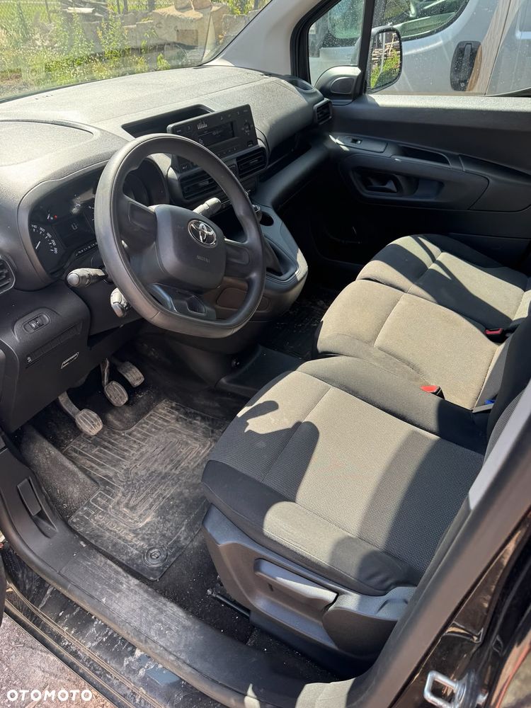 Toyota Proace City - 8