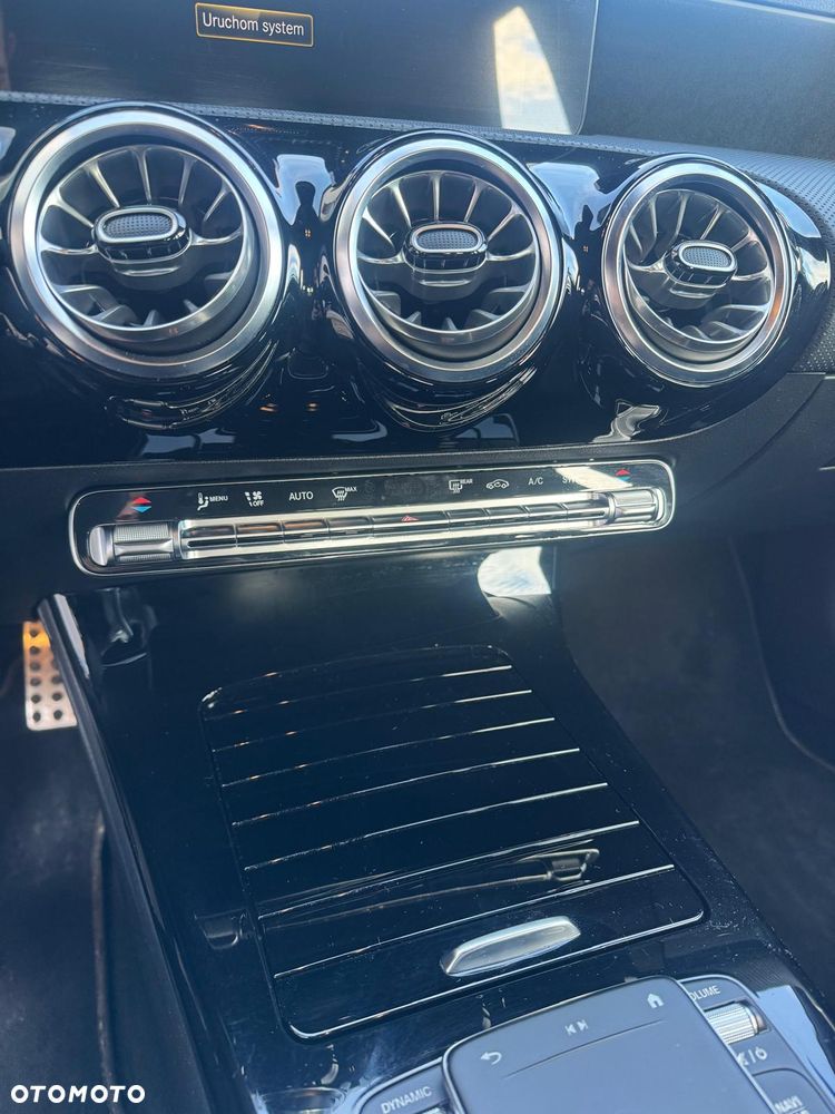 Mercedes-Benz Klasa A 200 AMG Line 7G-DCT - 20