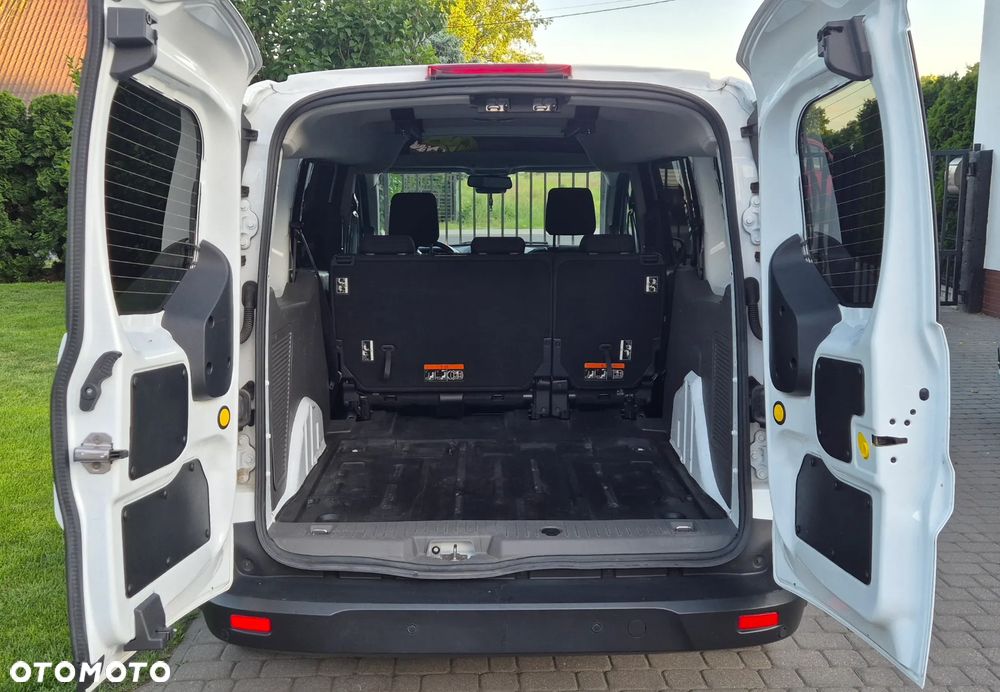 Ford Transit Connect - 10