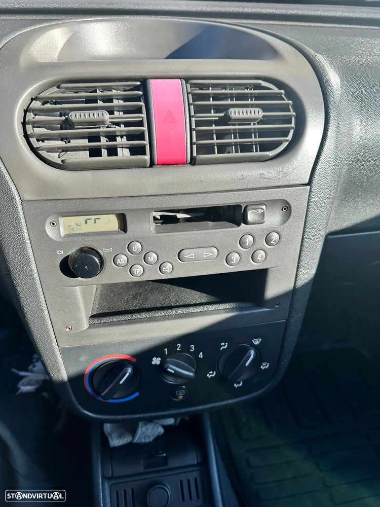 Opel Corsa - 9