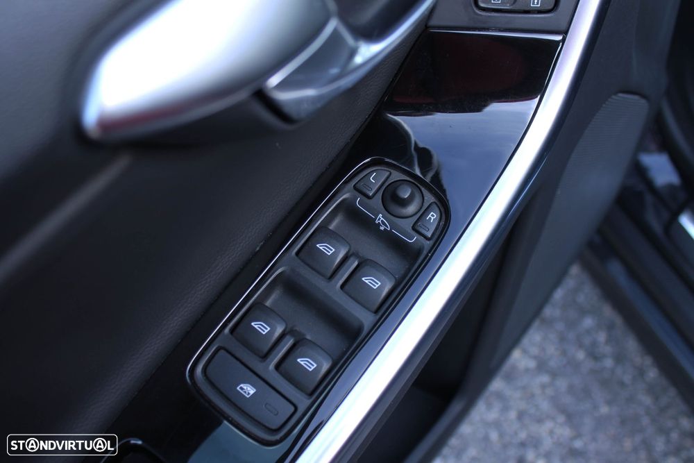 Volvo XC 60 2.0 D3 Dynamic Edition - 7