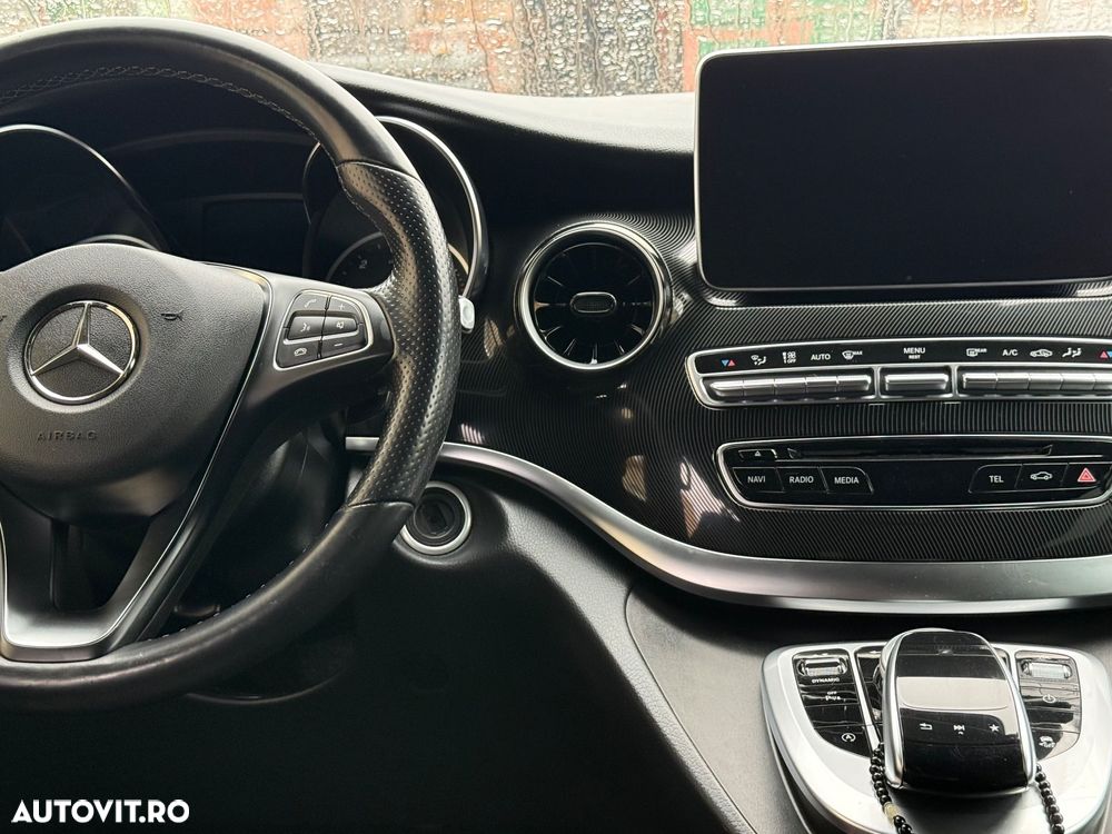 Mercedes-Benz V 220 d kompakt 9G-TRONIC - 24