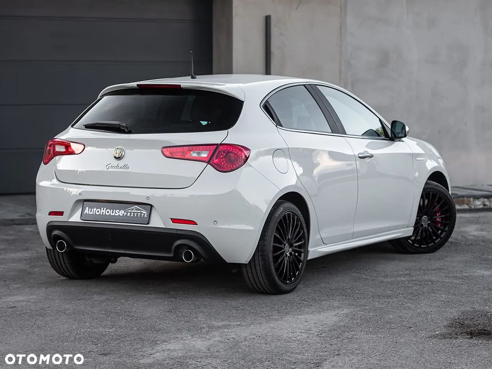 Alfa Romeo Giulietta 2.0 JTDM 20V TCT Speciale - 11