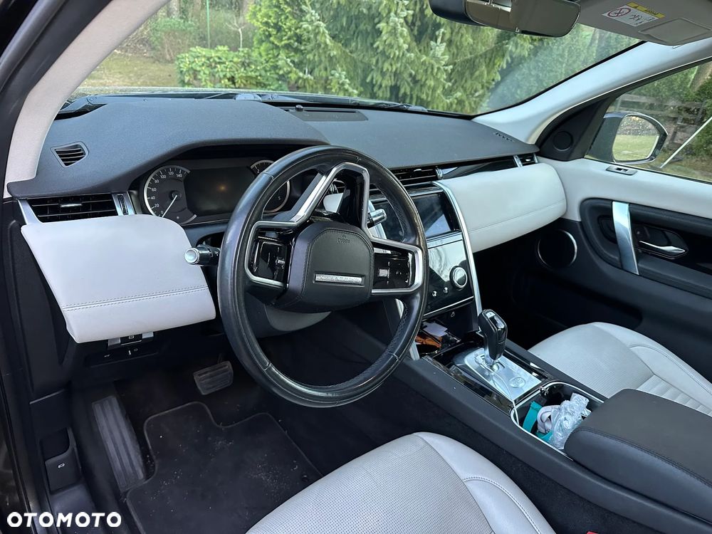 Land Rover Discovery Sport 2.0 D200 mHEV SE - 7