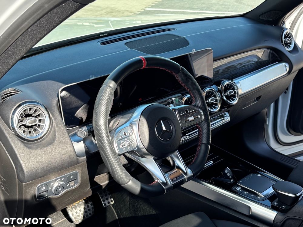 Mercedes-Benz GLB - 7