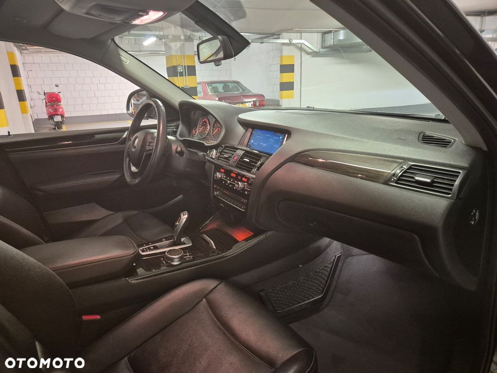 BMW X4 xDrive20i xLine sport - 16