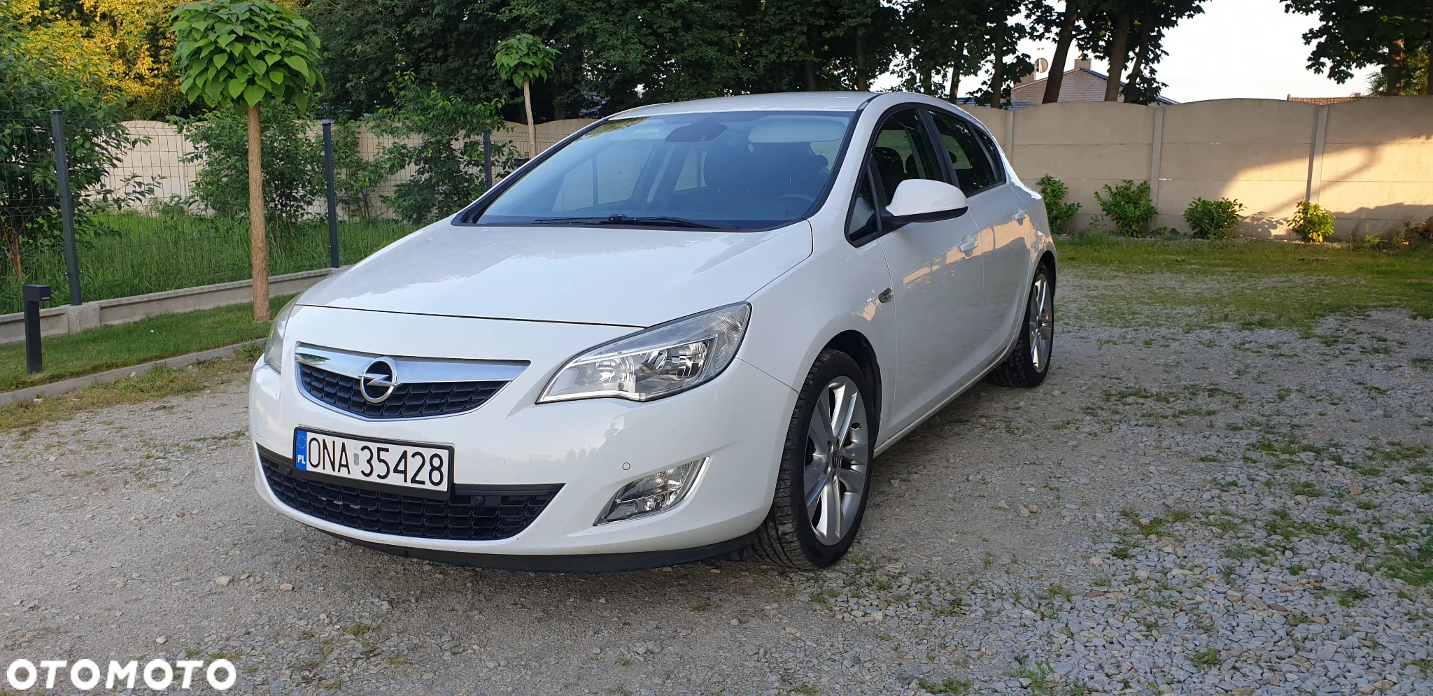 Opel Astra 1.6 Edition Sport - 2