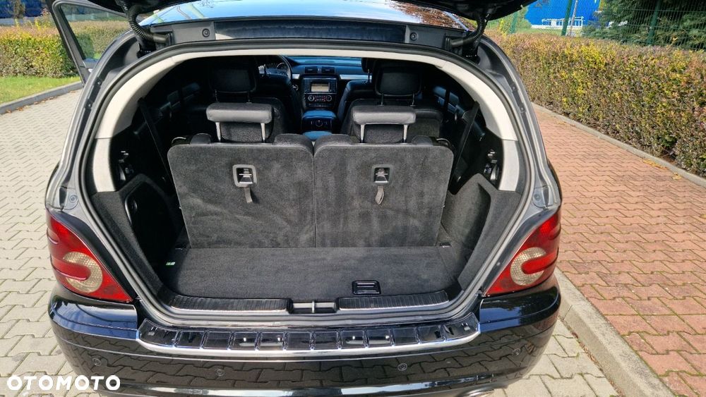 Mercedes-Benz Klasa R 300 L 7G-TRONIC Grand Edition - 16