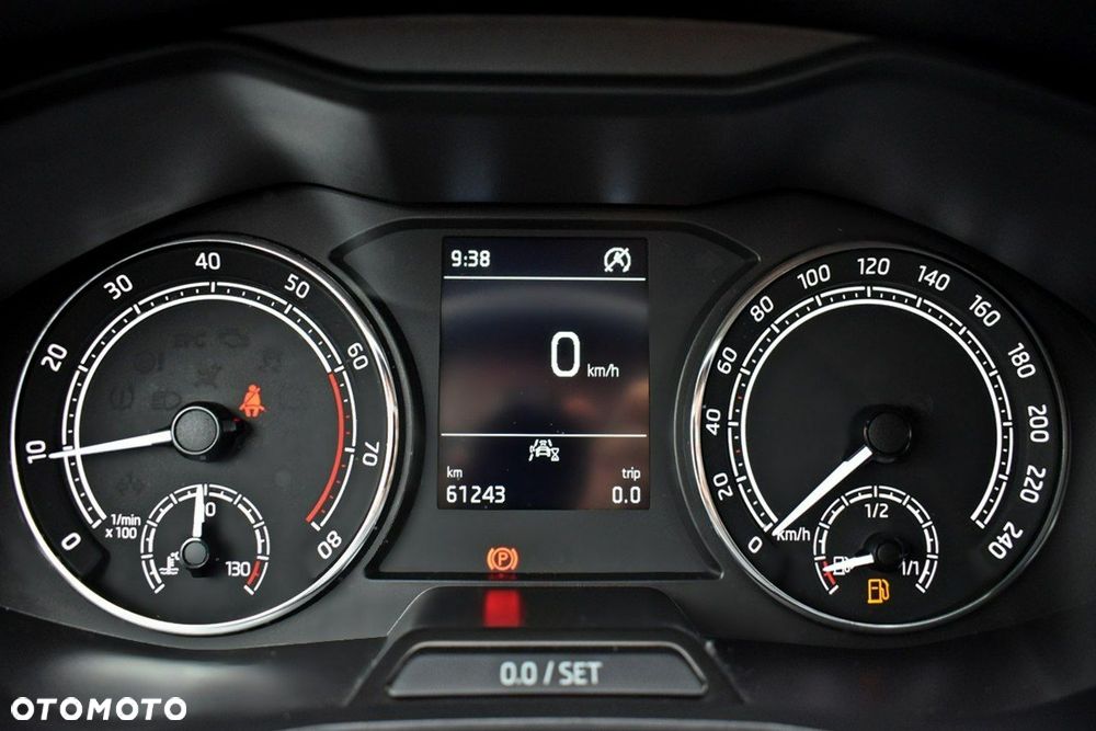 Skoda Kamiq 1.0 TSI Ambition - 17