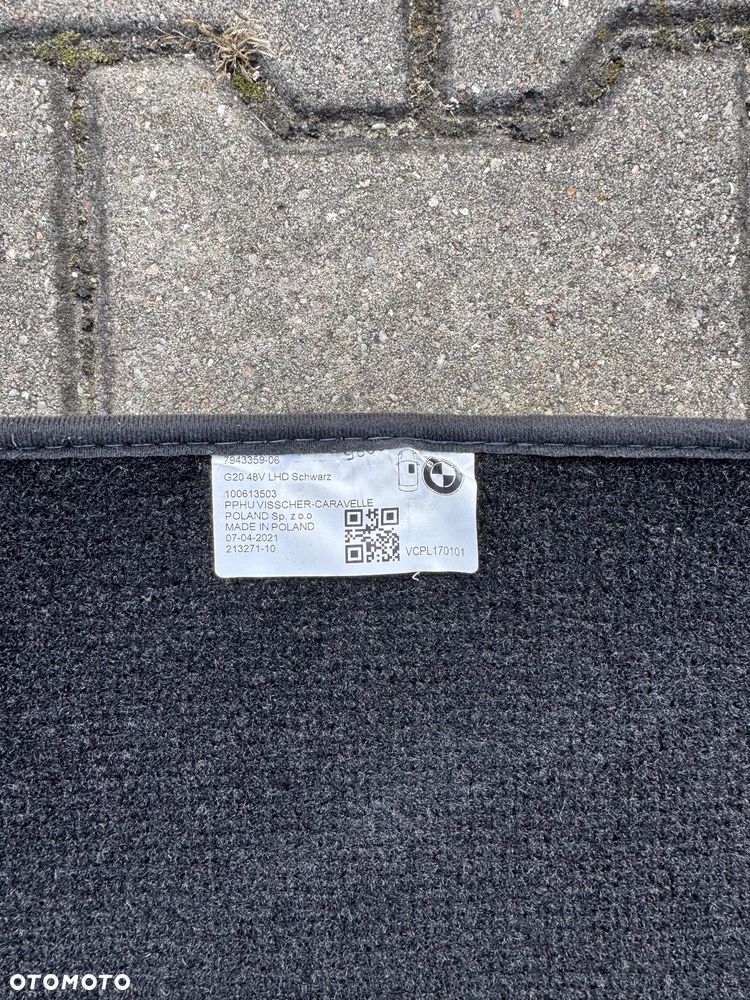 Oryginalne dywaniki welurowe BMW G20 G21 - 12