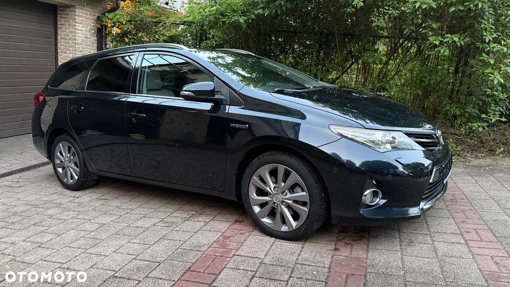 Toyota Auris 1.8 HSD Prestige NAVI - 3