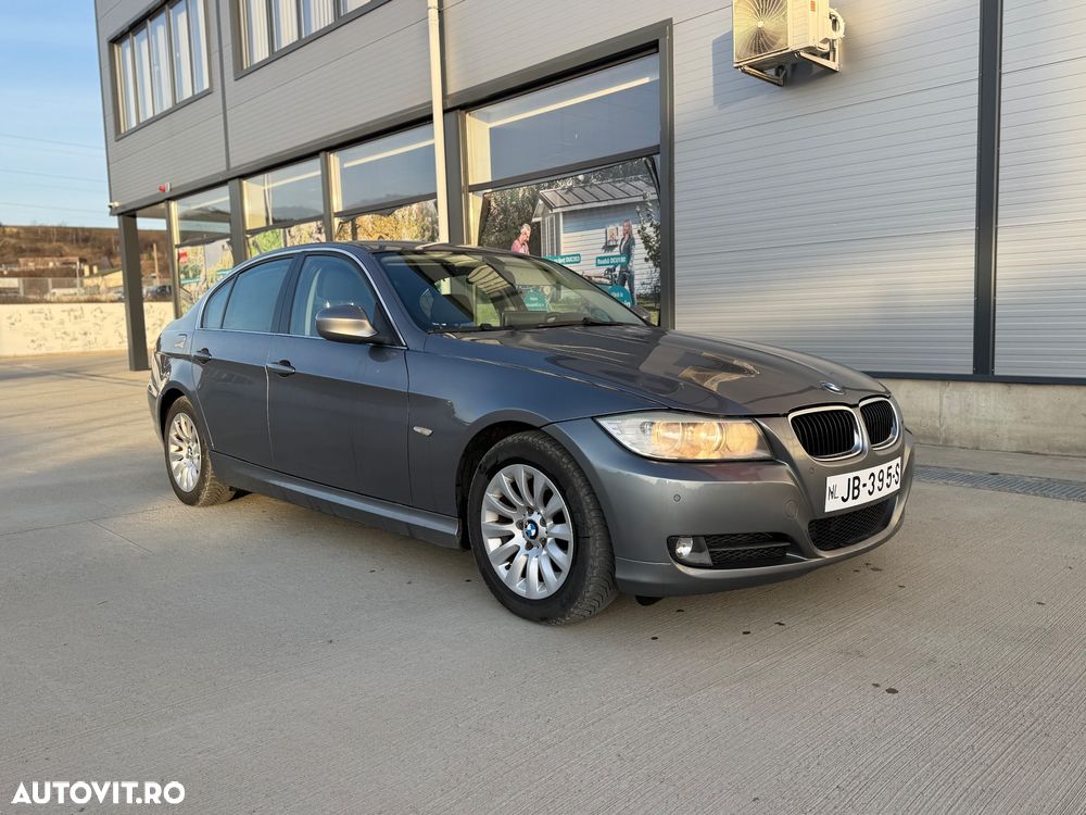 BMW Seria 3 320d DPF Aut. - 7