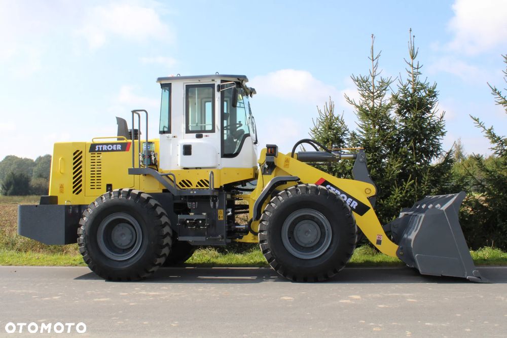Stroer NW 940 - 3