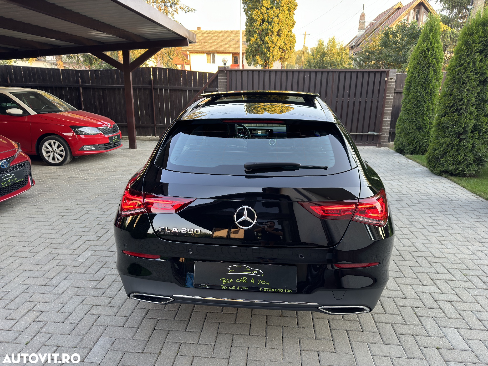 Mercedes-Benz CLA 200 7G-DCT Progressive - 4