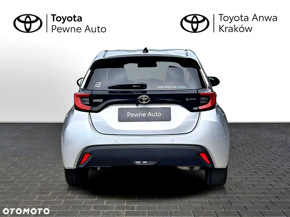 Toyota Yaris Hybrid 1.5 Style - 4