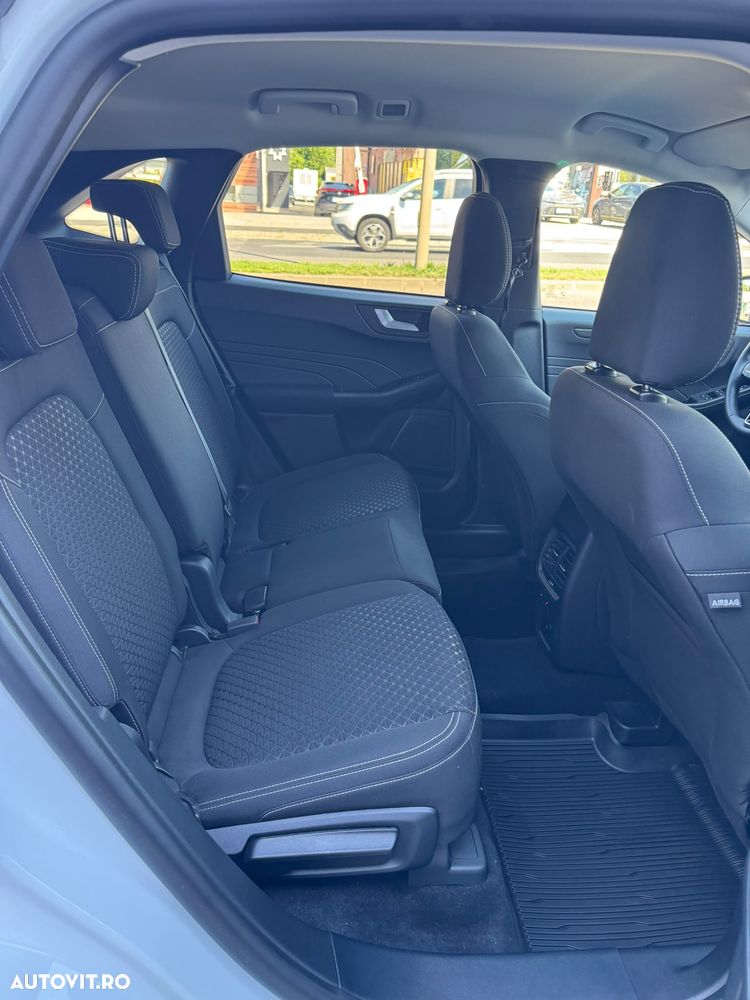 Ford Kuga 1.5 EcoBoost A8 FWD Titanium - 30