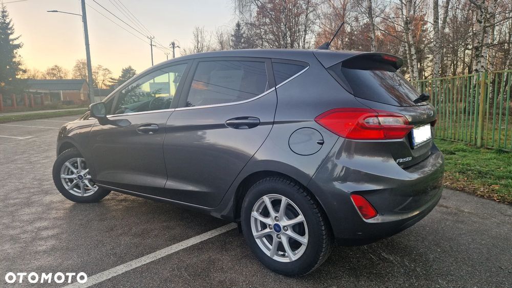 Ford Fiesta 1.1 S&S TITANIUM - 8