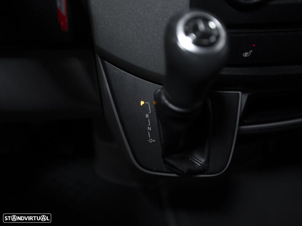 Mercedes-Benz Sprinter 2.1 316 CDI Auto 6Lugares c/iva - 17