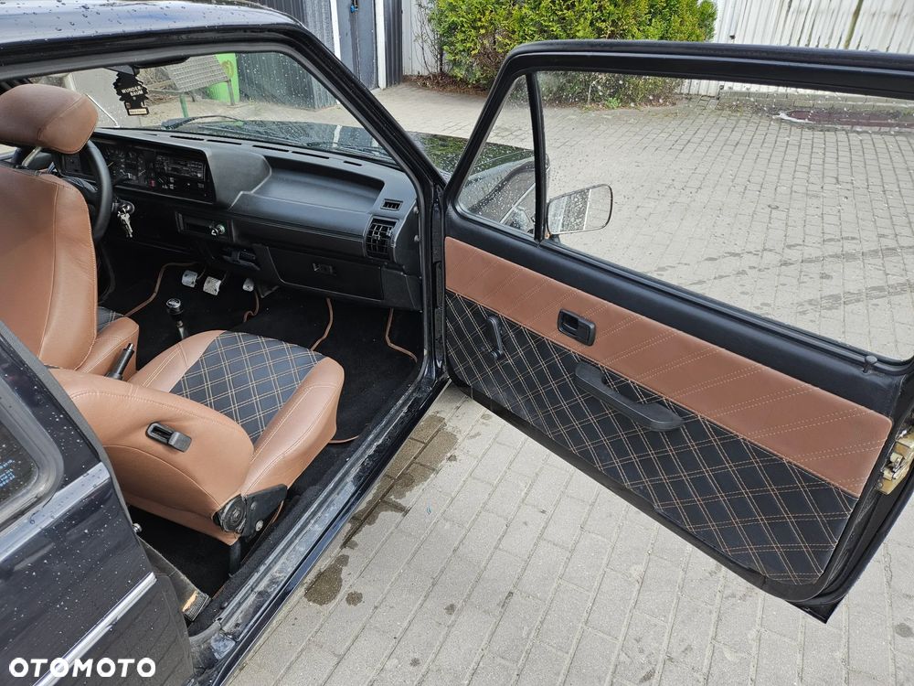 Volkswagen Golf - 14