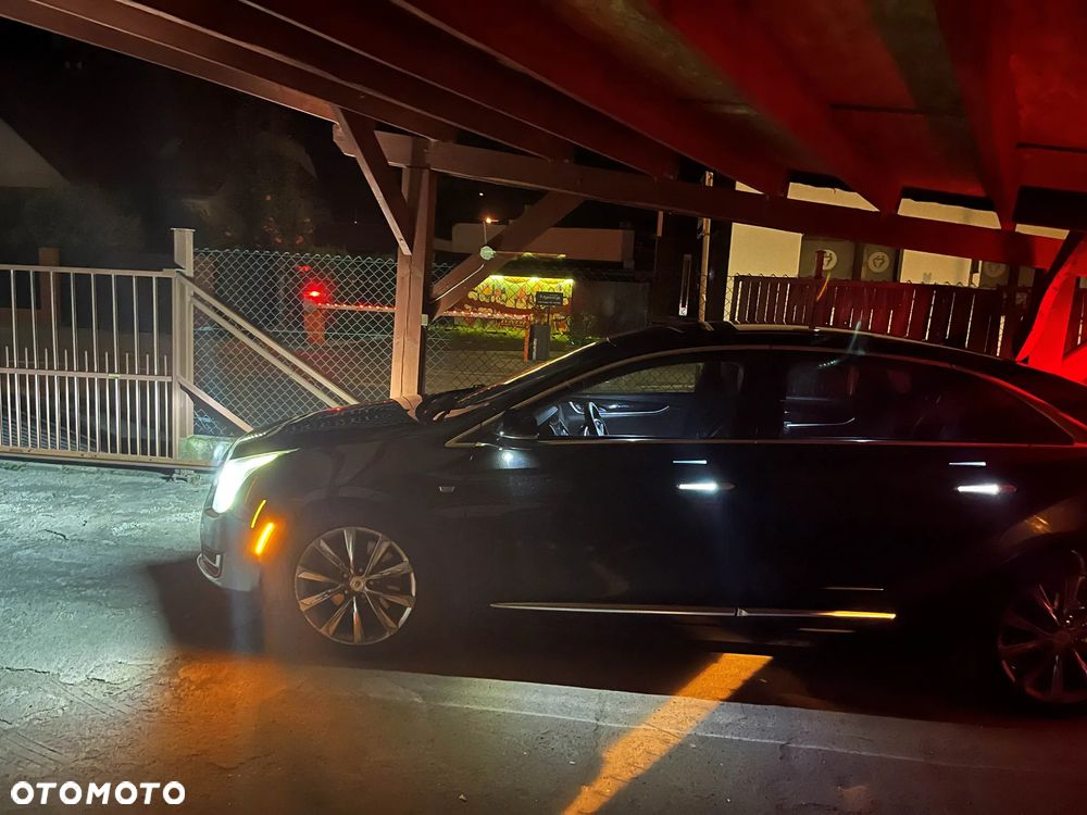Cadillac XTS - 9