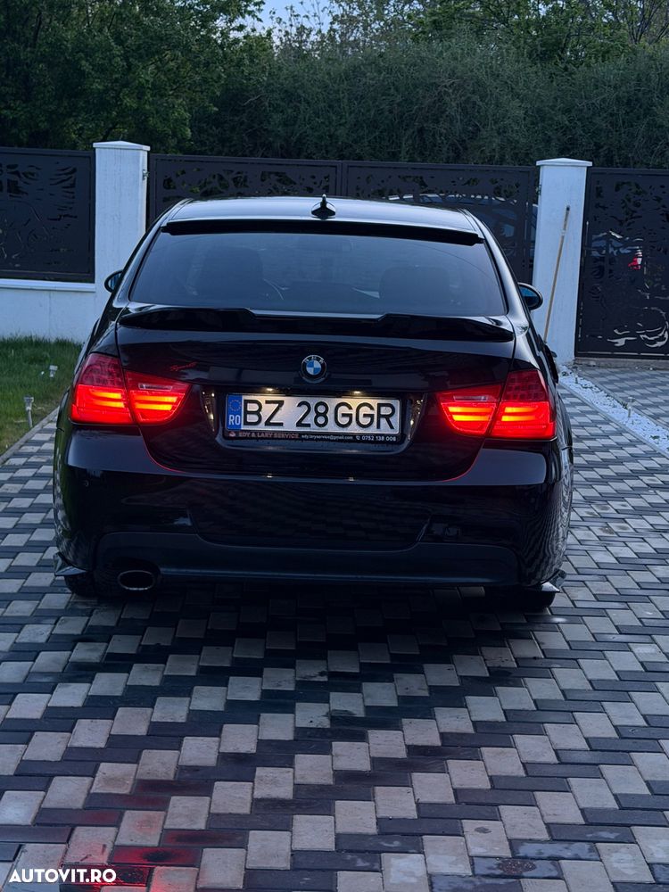 BMW Seria 3 318d - 5