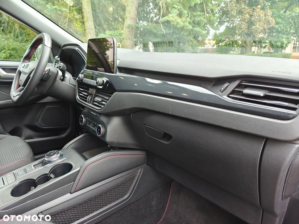 Ford Kuga 2.0 EcoBlue FWD ST-Line - 11