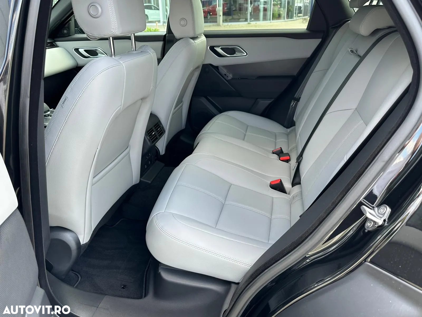 Land Rover Range Rover Velar R-Dynamic 2.0 D200 MHEV SE - 9