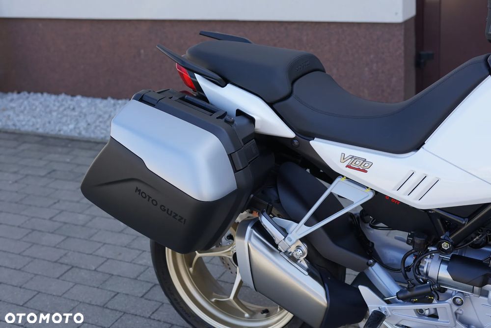 Moto Guzzi V100 Mandello - 5