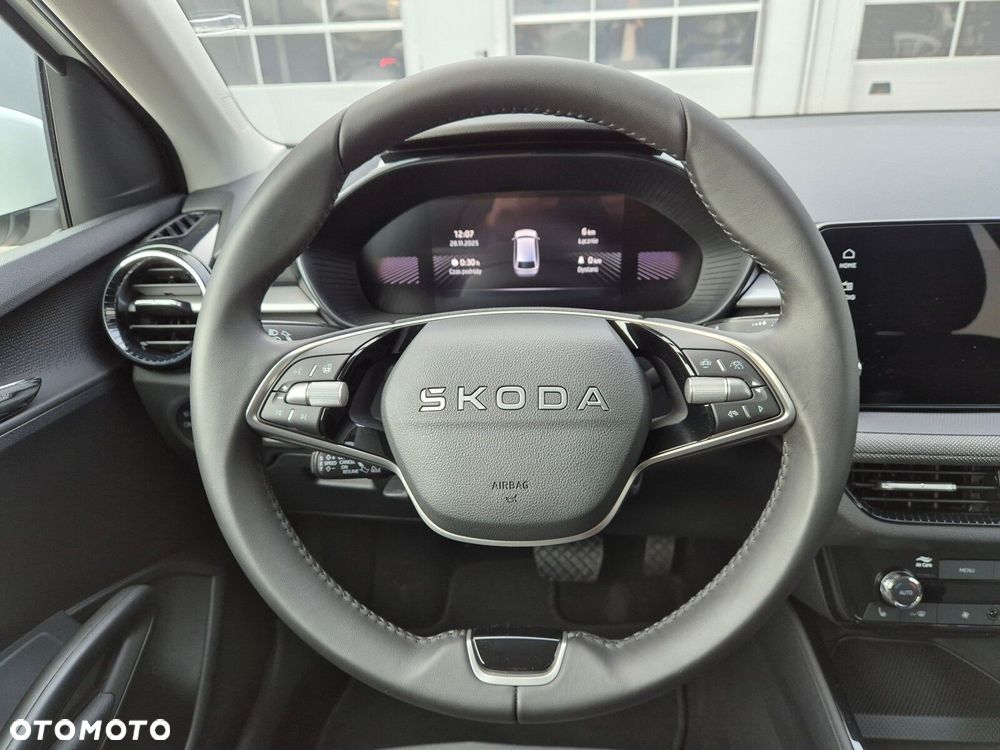 Skoda Fabia 1.0 TSI Selection DSG - 29