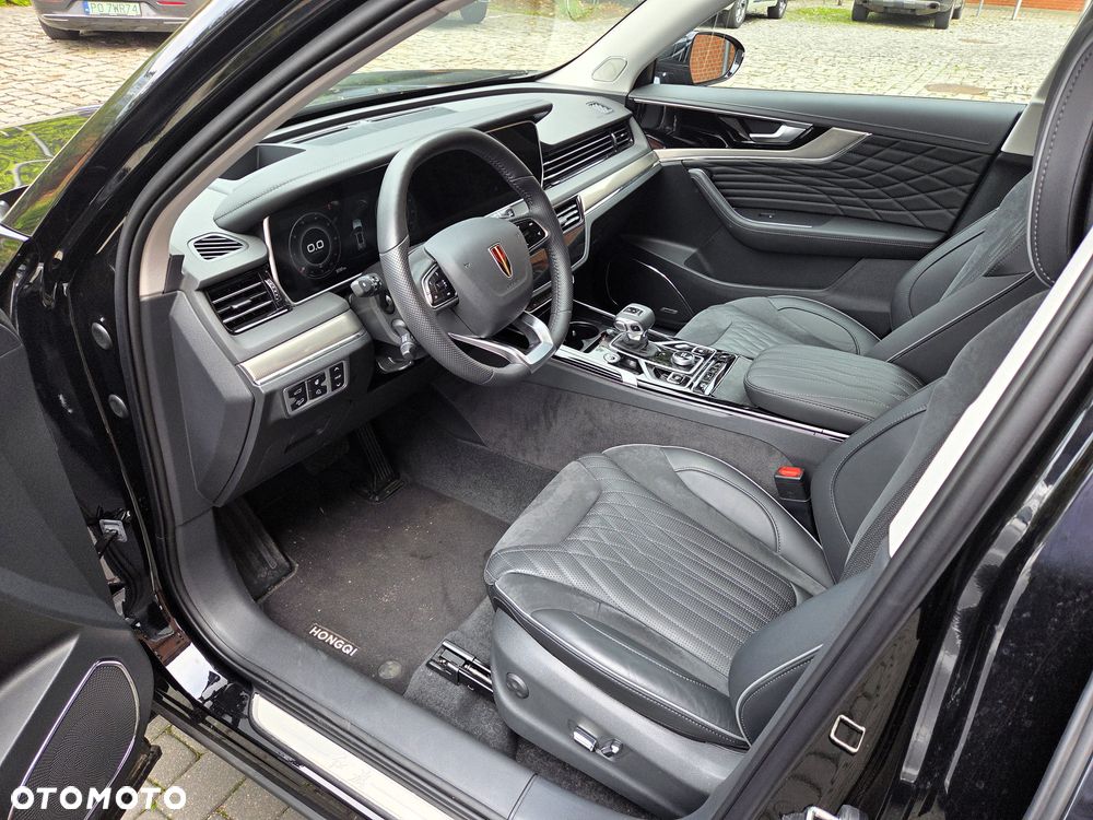 Hongqi HS5 2.0T AWD - 12