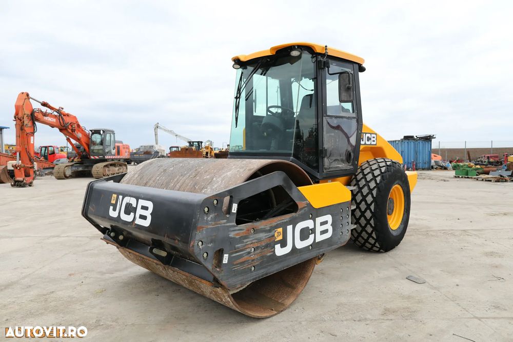 JCB JCB -VM 117 - 10