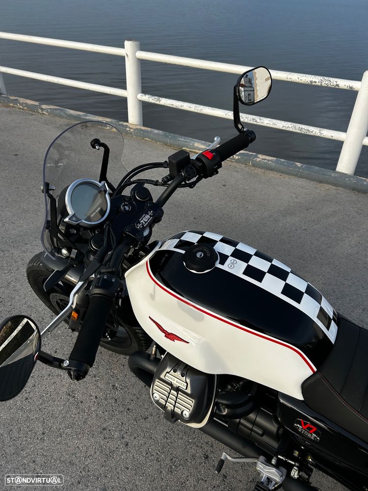 Moto Guzzi V7 Stone Ten Nova - 28